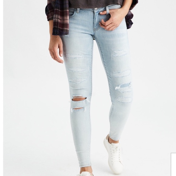 American Eagle Outfitters Denim - American Eagle Light wash Ripped Jeans